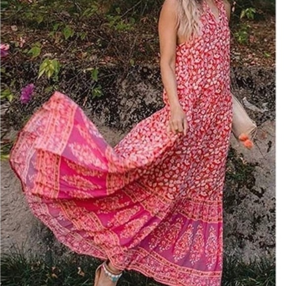 R. Vivimos Red Floral Sleeveless Maxi Dress Flowy Boho Ruffle Cottage SZ Large - Picture 13 of 14